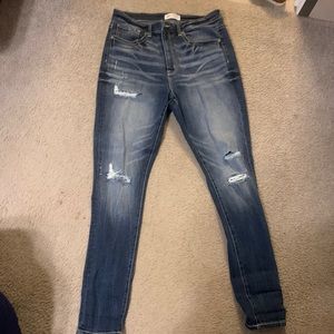 Buckle jeans. BKE size 32 dark wash skinny high rise jean